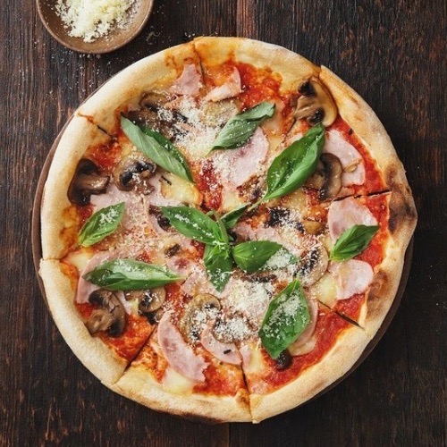 Pizza Reine GM